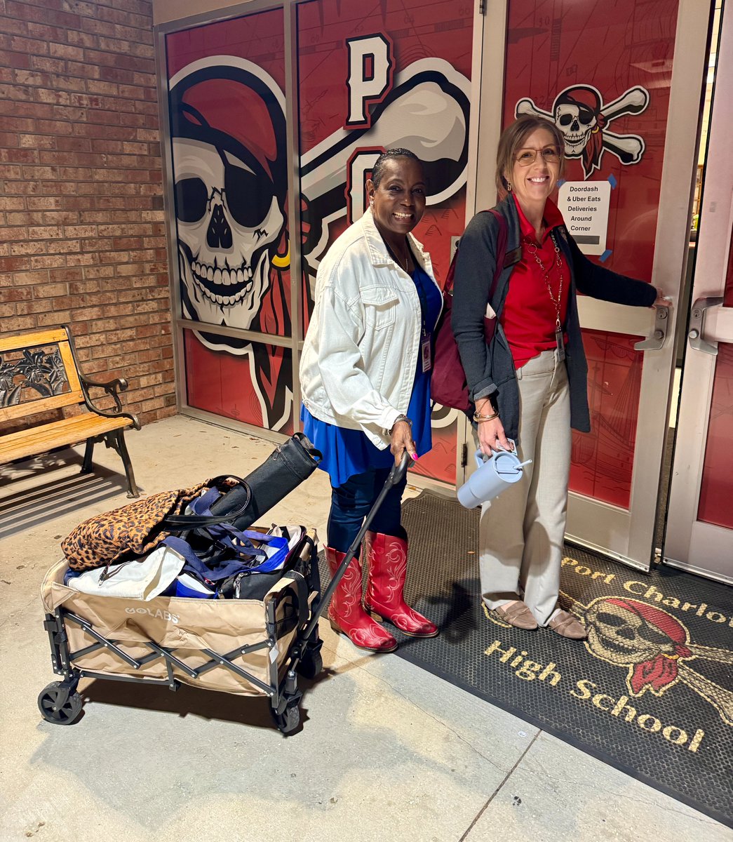 Bright and early at Port Charlotte High ☀️📋

We’re here helping students register to vote, answer questions, and take their first step into civic life 🗳️

Great to see the next generation stepping up—one registration at a time! #YourVoteIsYourVoice