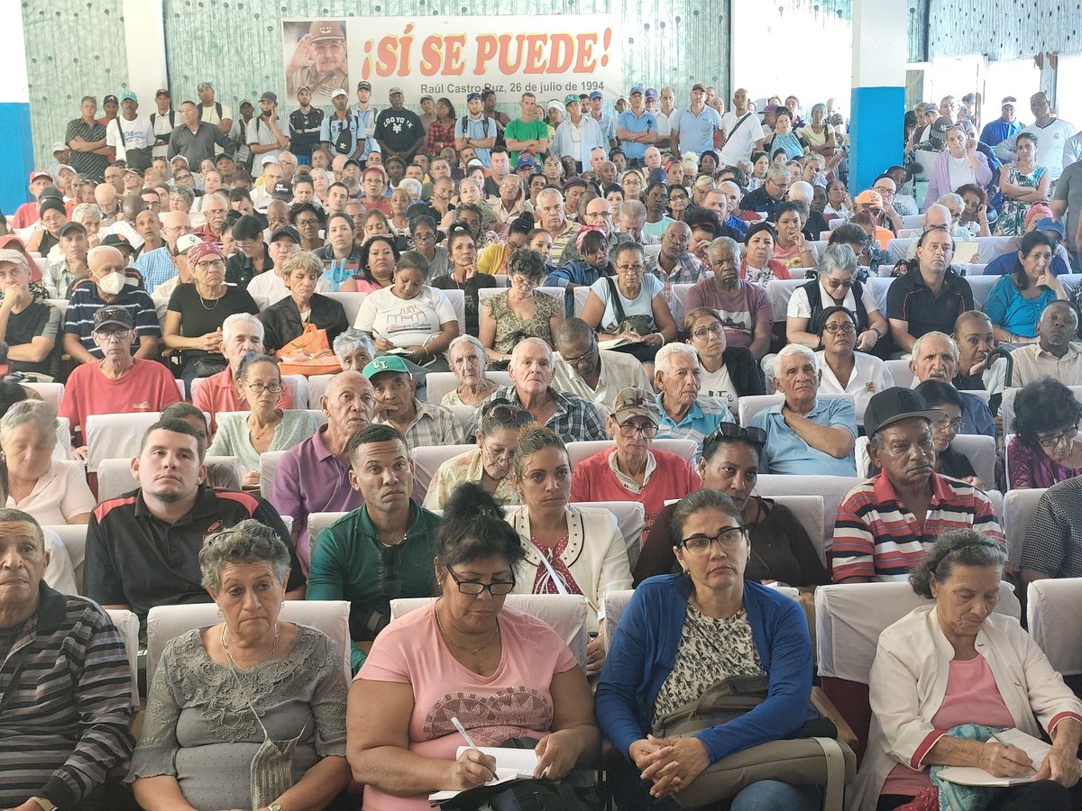 Intercambia el Buró Municipal del PCC en la #IslaDeLaJuventud con la militancia, se actualizó acerca de la situación económica, política y social, se llamó a elevar el funcionamiento, incrementar el combate en el espacio físico y virtual, y reforzar la vigilancia revolucionaria