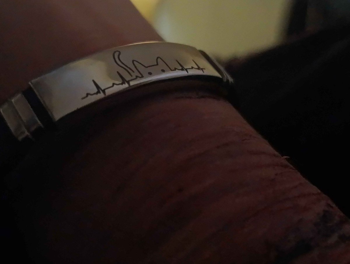 eLizolam tweet media