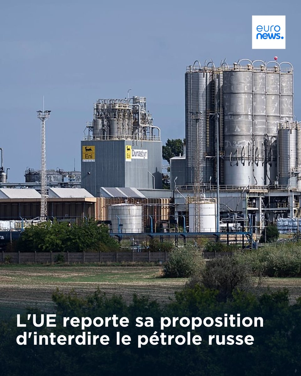 La loi visant à interdire définitivement les importations de pétrole russe à l'Union européenne a été repoussée en raison de la hausse des prix alimentée par la guerre au Moyen-Orient. #EuropeNews
➡️ l.euronews.com/RpQ6