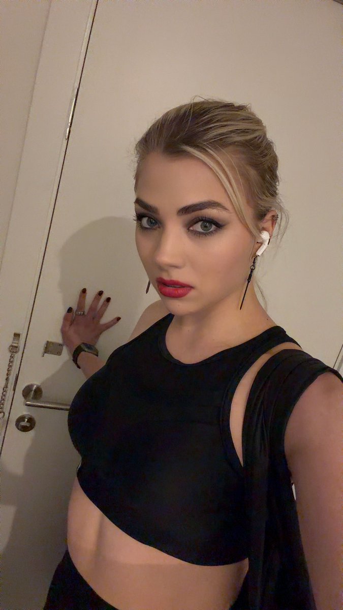 Goddess Xtasia tweet media