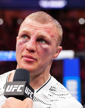 𝖀𝕱𝕮_𝕬𝖗𝖙𝖝 tweet media