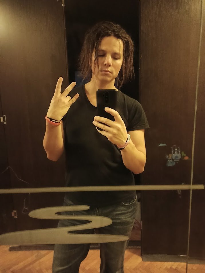 ***SARCASM*** tweet media