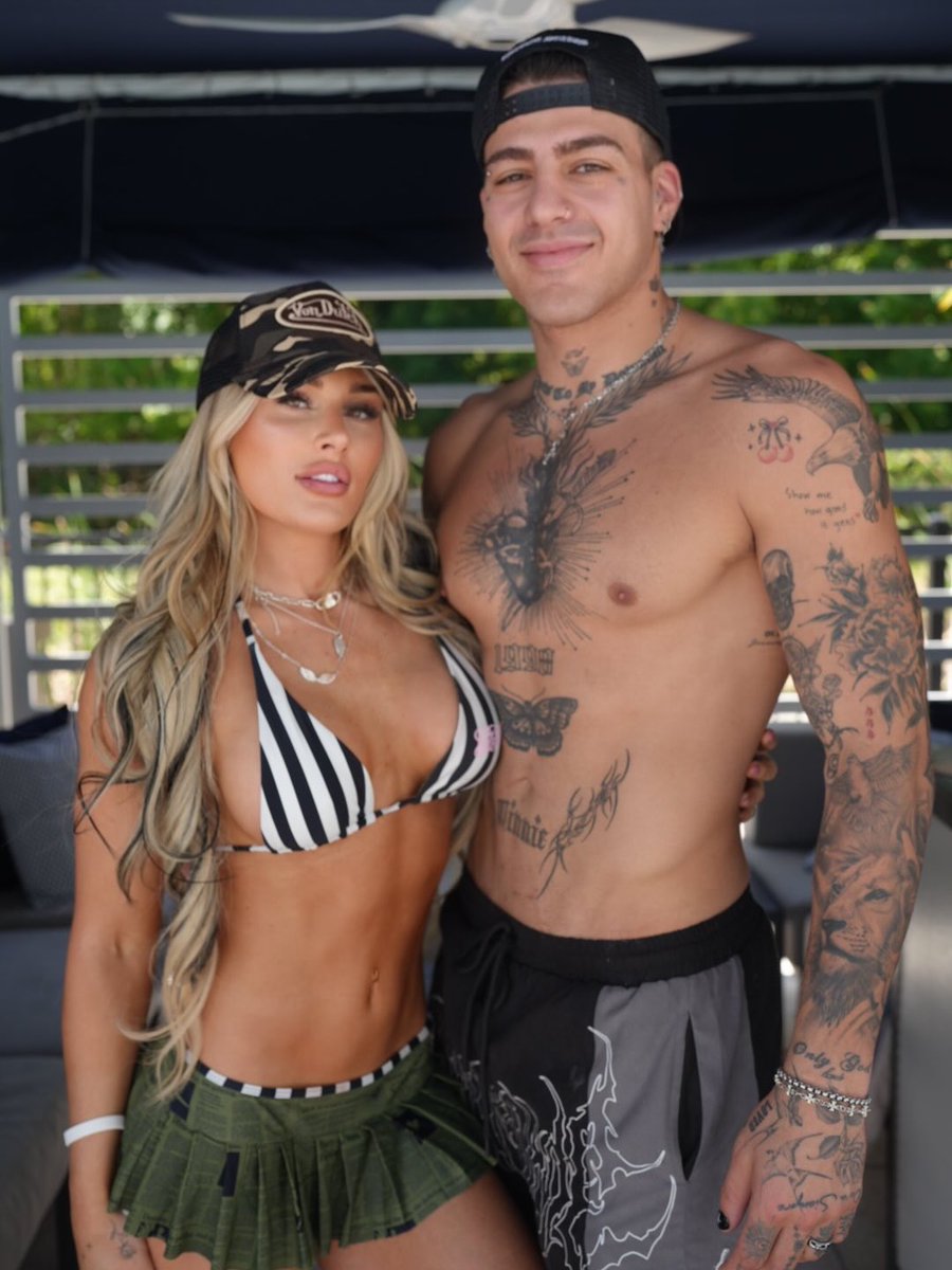 Spoiled & Dangerous.౨ৎ NOT @Tiffstrattonwwe. tweet media