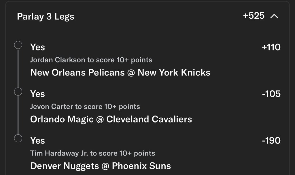 SportsLayDown tweet media