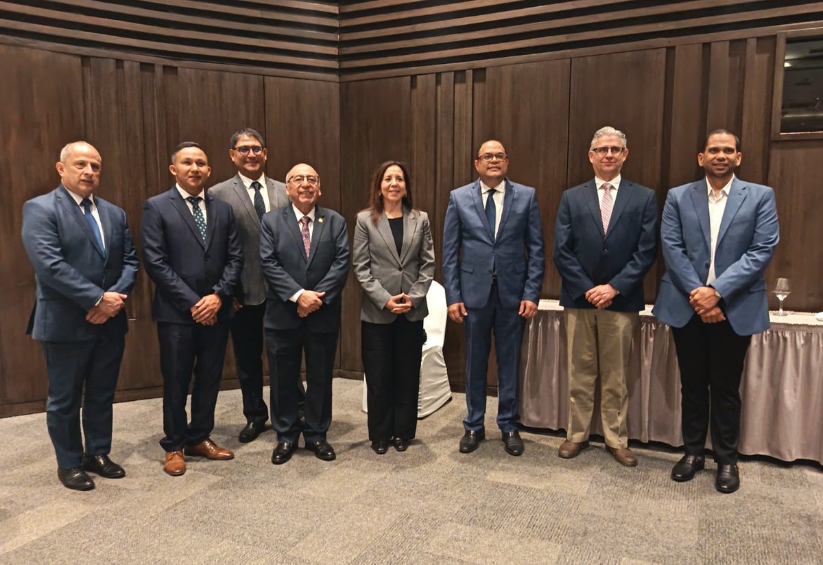 JNE Perú tweet media