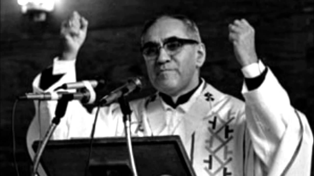 San Óscar Romero: Ruega por nosotros 🙏 

Que tu sacrificio de amor sea semilla para que trabajemos con esperaza y sin descanso por la justicia y la paz.