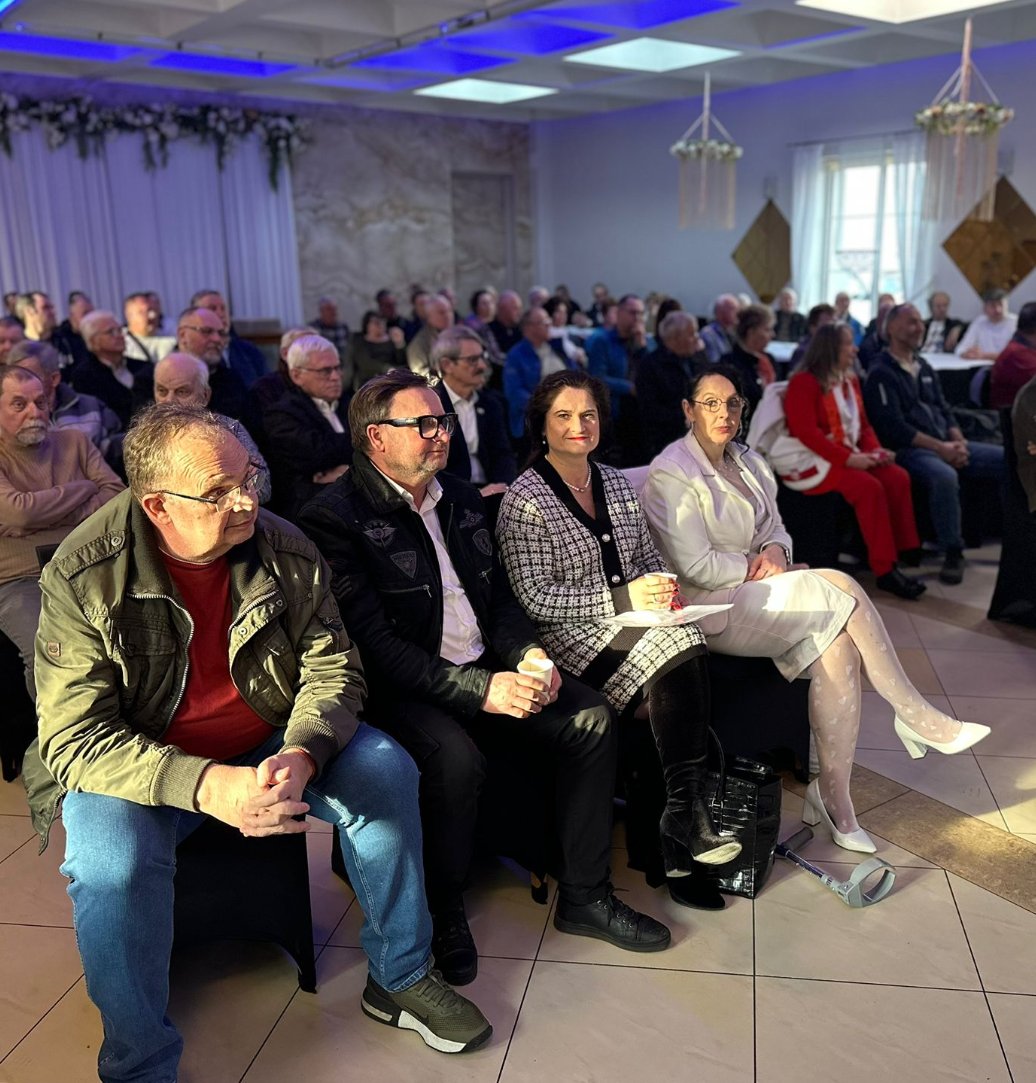 Ruch Obrony Granic tweet media