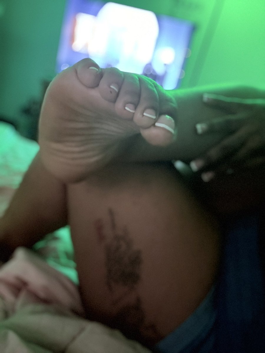 ⚡️💛 Goddess Mya 💛⚡️ tweet media