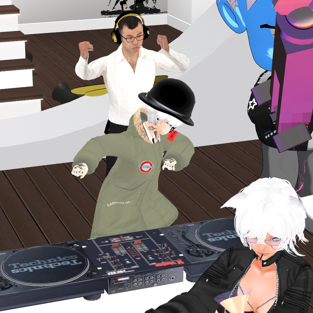 カリンカまや tweet media