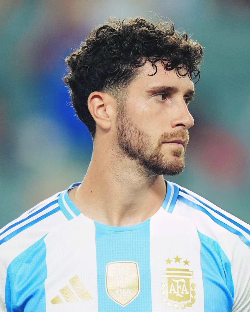 Lean Design tweet media