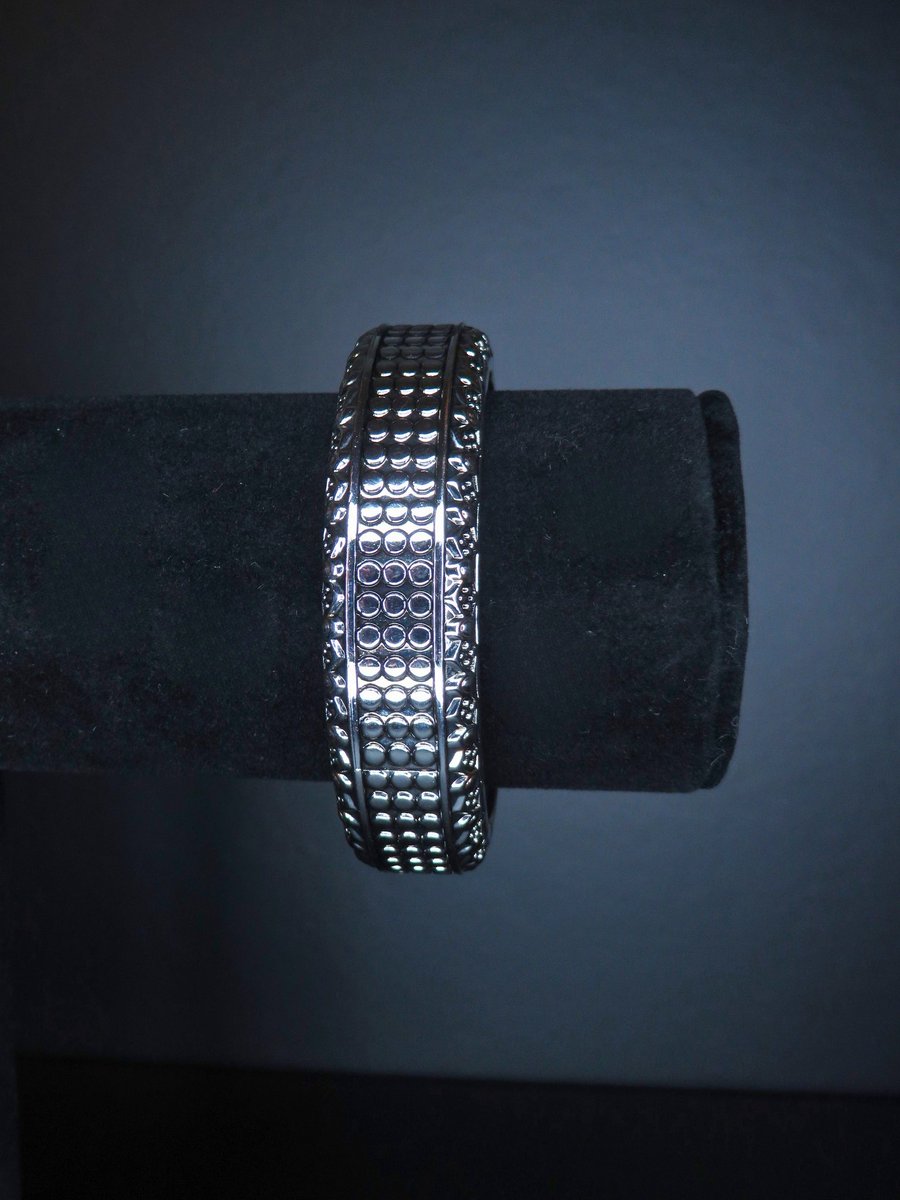 secondannstore's tweet image. New season, new favorites 💫

Shop now at SecondAnnStore.com | Offers always welcome!

#SecondAnnStore #ShopWithSAS #Flower #Jewelry #Vintage