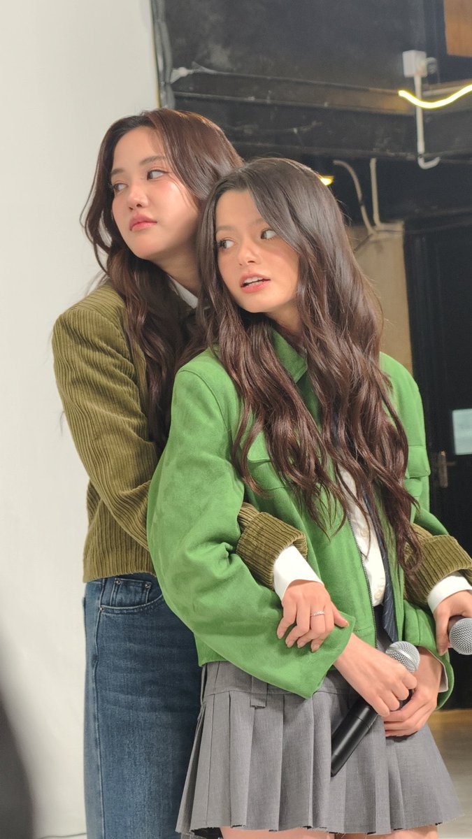 mami huahom' becky 🧚‍♀️(และหม่าม๊าฟรีน)🐰 tweet media