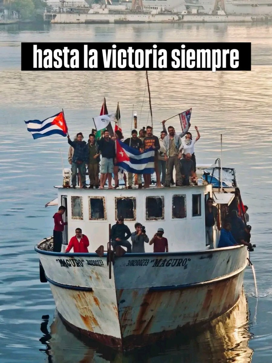YurixanderRojas's tweet photo. ⛴🇨🇺Llega a #Cuba la flotilla 'Nuestra América' con ayuda humanitaria de #México. La verdad se impone ante tantas calumnias y mentiras sobre nuestra generosa Revolución. #CubaEstáFirme https://t.co/RogiLcBYDt