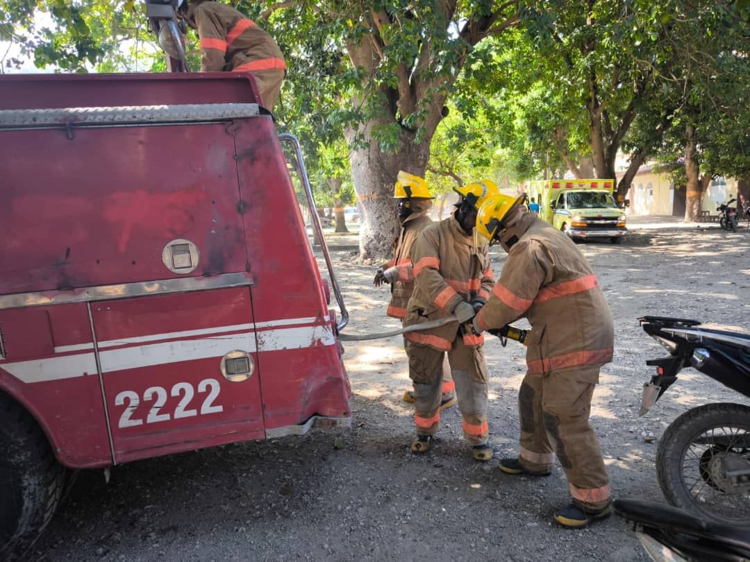 ambafranceht's tweet image. #Coopération| Du 9 au 14 mars 2026, des participants venus de différentes régions d’Haïti, notamment des sapeurs-pompiers et des agents en charge des opérations de secours se sont réunis au Cap-Haïtien pour harmoniser leurs pratiques d’intervention et renforcer la structuration