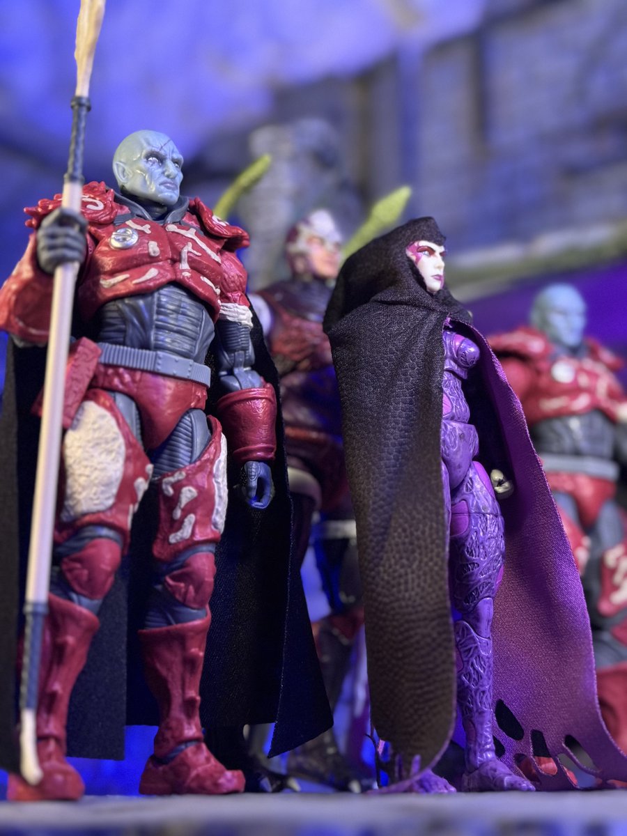 Complete Carnage Toy Photos tweet media