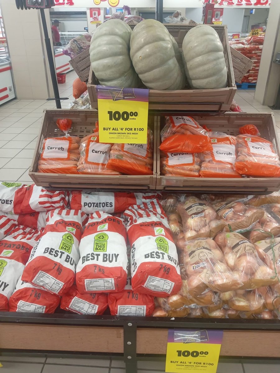 Annie_Modiba's tweet photo. Special at Shoprite https://t.co/DlVlmtGlAH