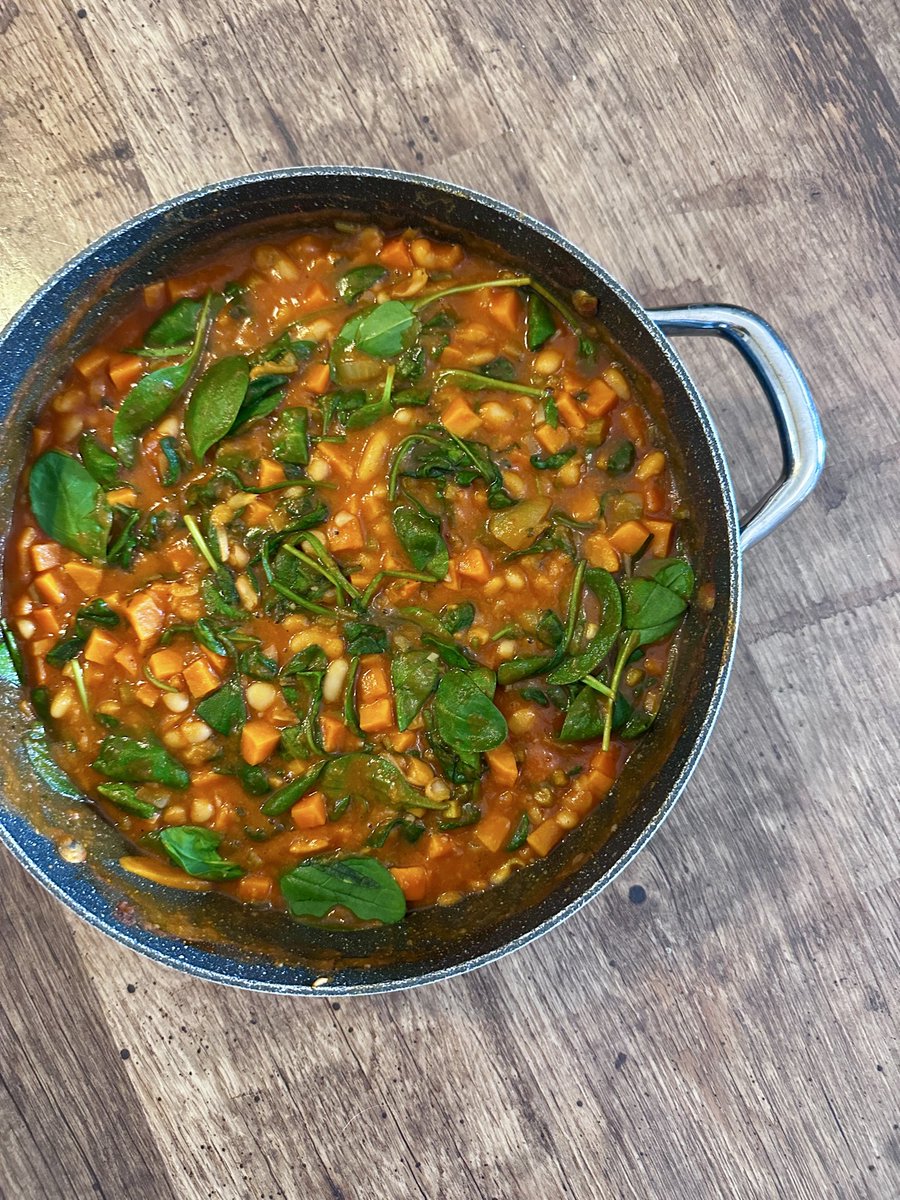 plaminek tweet media