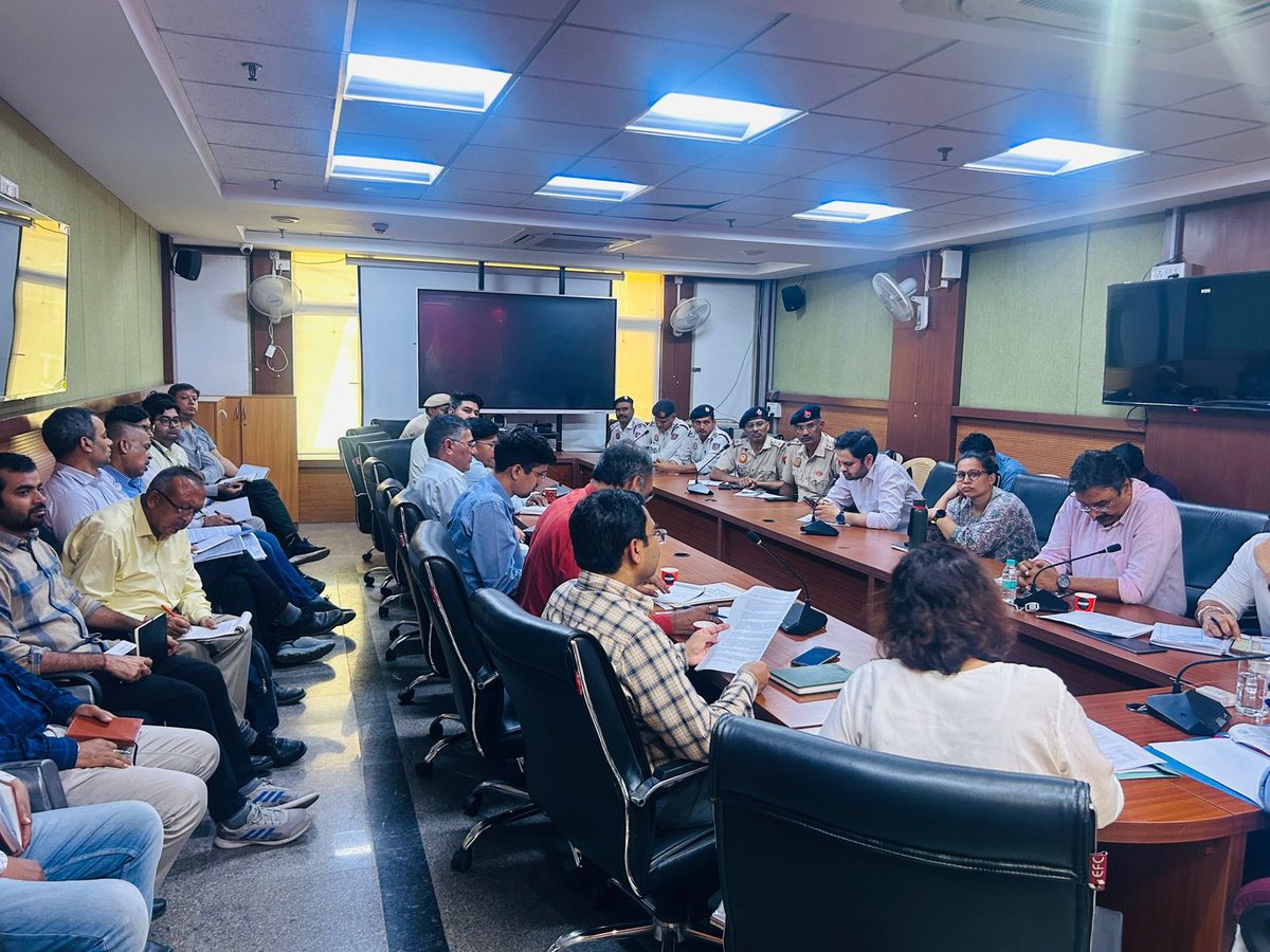 DM/DEO West Delhi tweet media