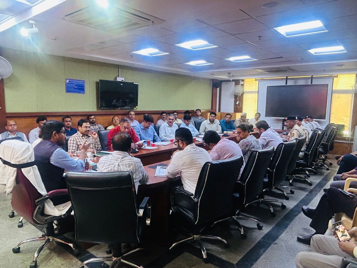 DM/DEO West Delhi tweet media