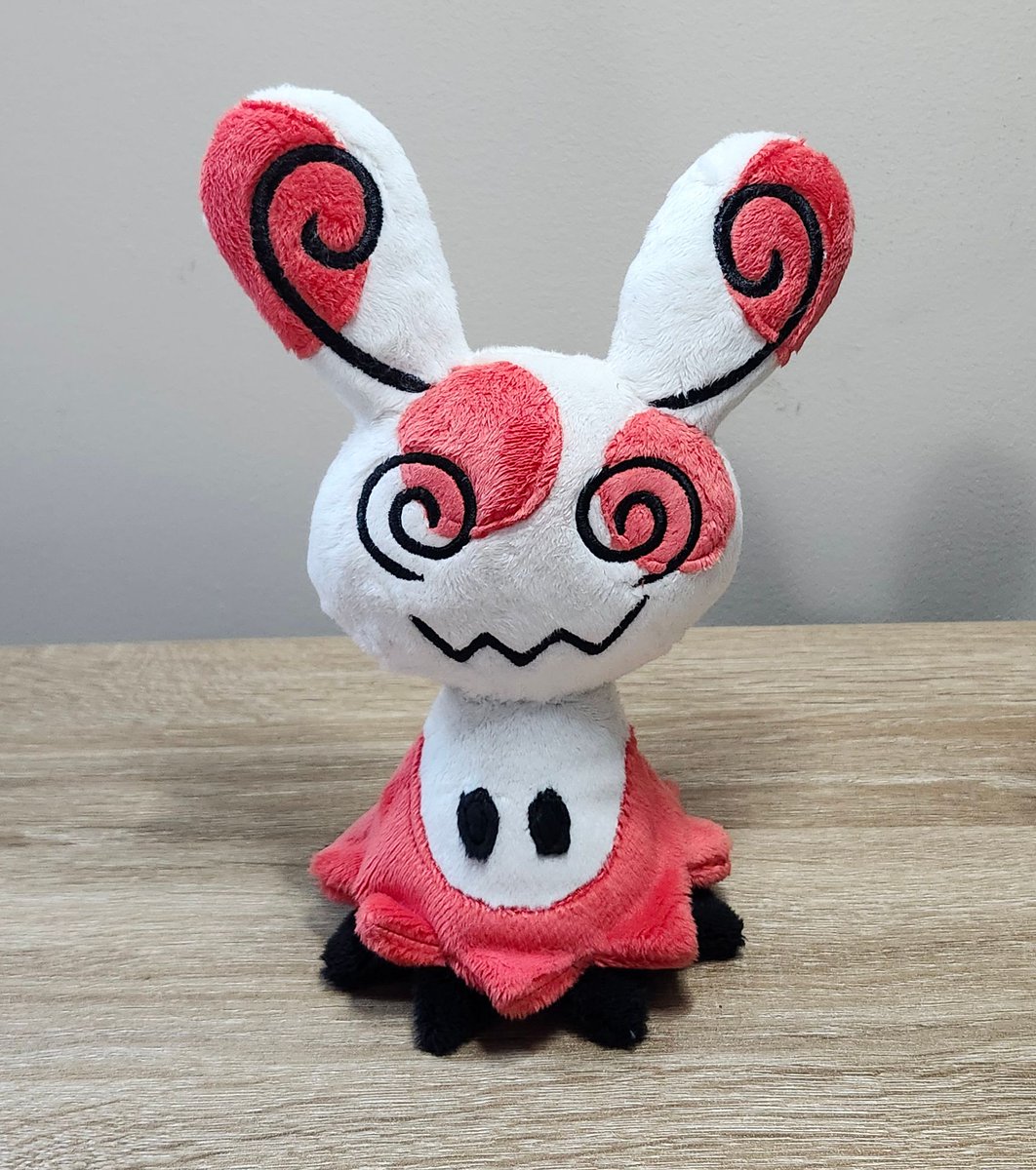 Hazel Oddities🔜 Anime Boston A133 tweet media