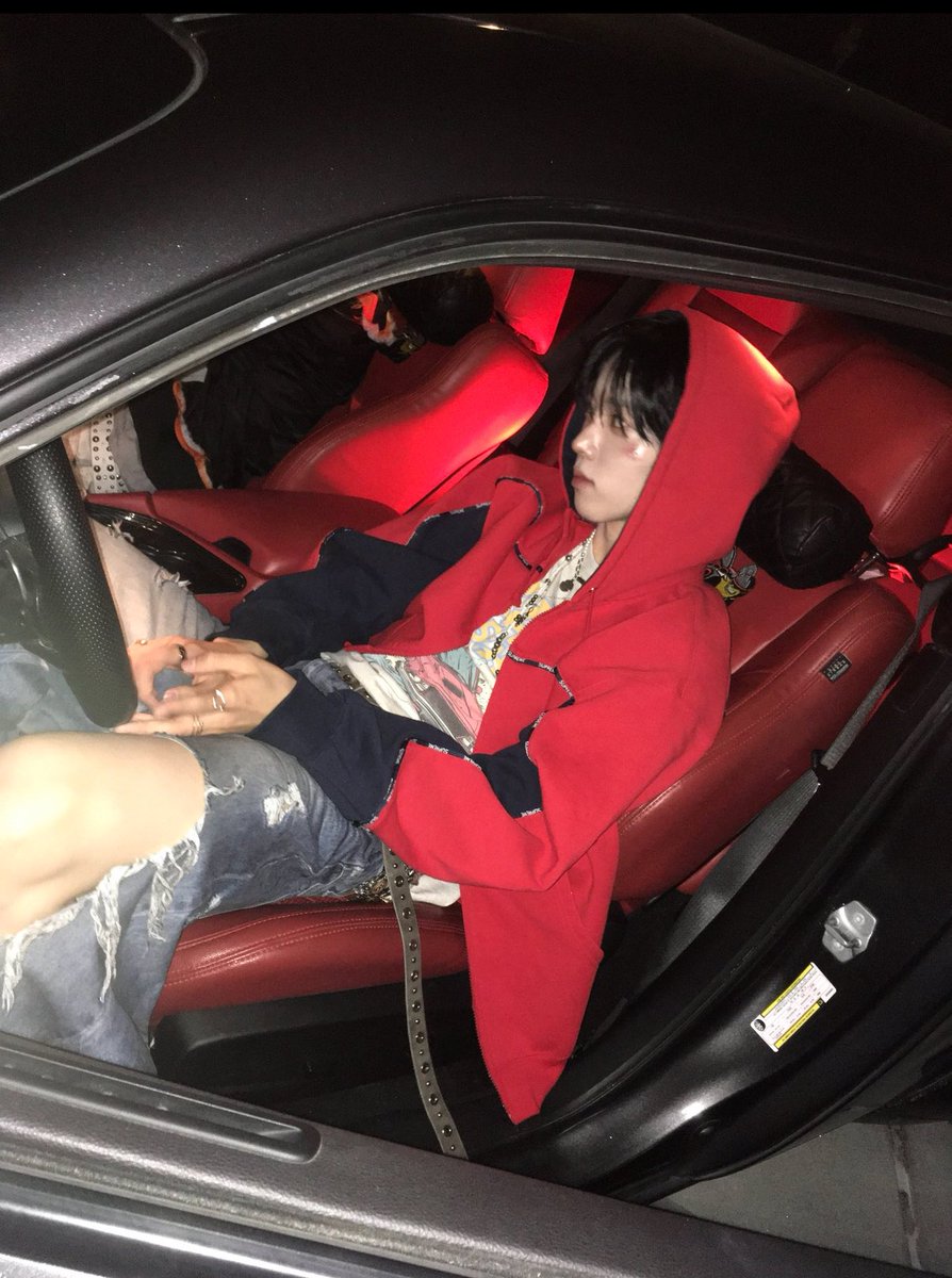 isa 🎀 tweet media