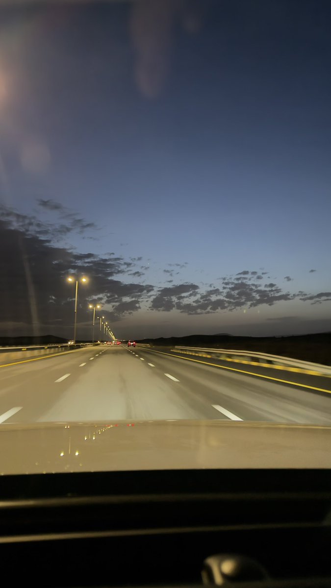 𝐌 𝐁 tweet media