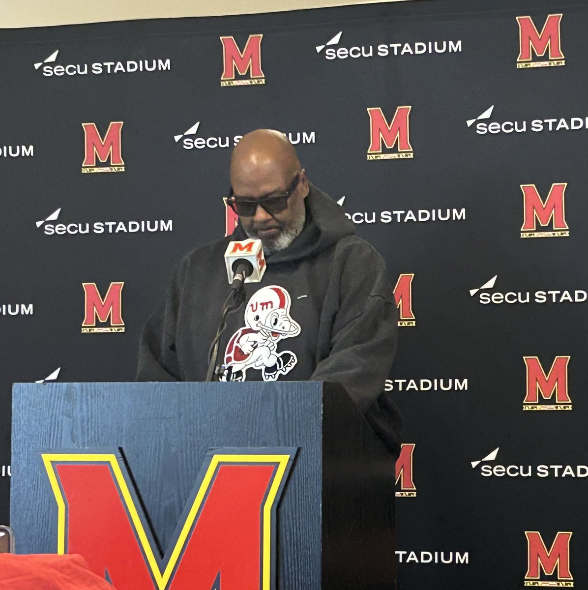 Inside the Black & Gold tweet media