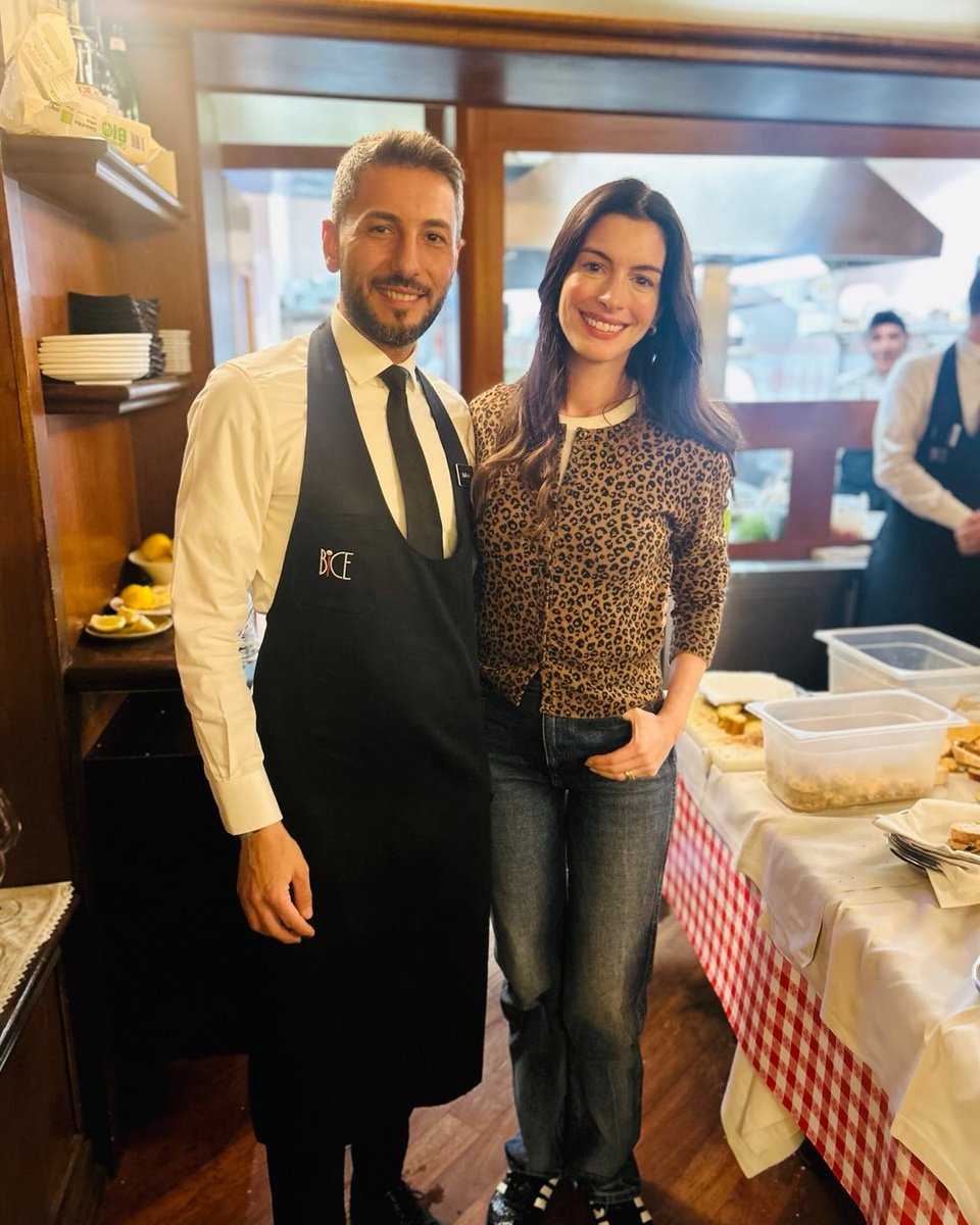 Anne Hathaway Crave tweet media