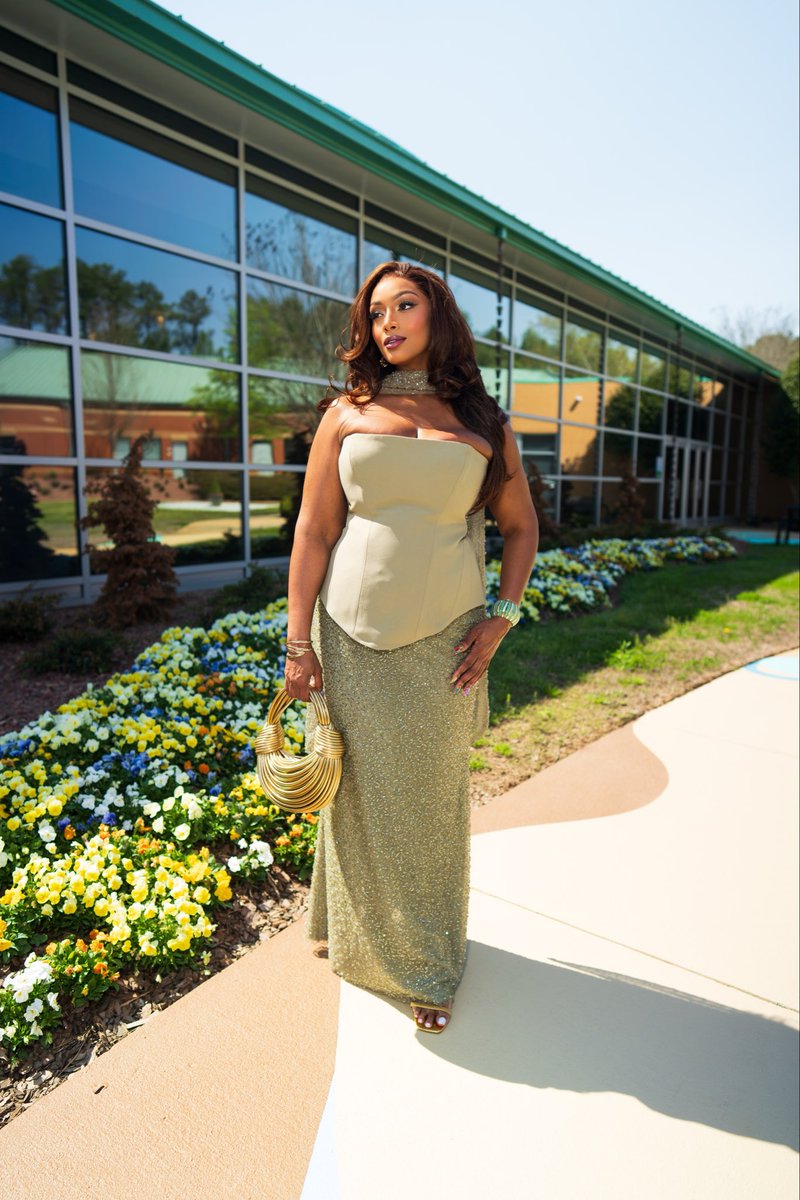 NzingaImani's tweet photo. Self-love is choosing yourself without apology honoring your worth, protecting your peace, and showing up for your own life like you matter… because you do.✨

#nzingaimani #zatima #sistas https://t.co/mPMLUYNz1q