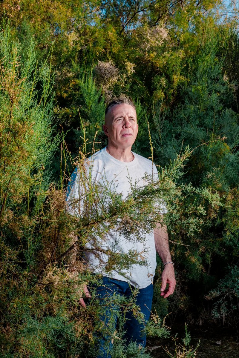 Three feet to infinity tweet media