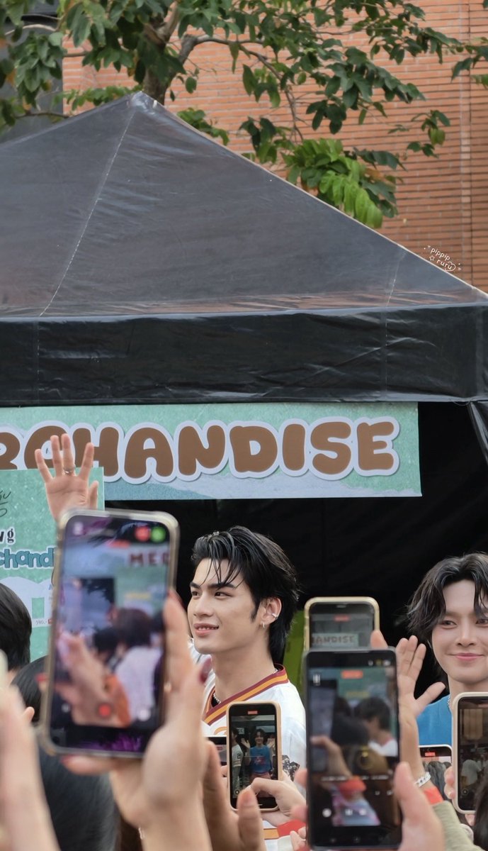 pippipruru tweet media