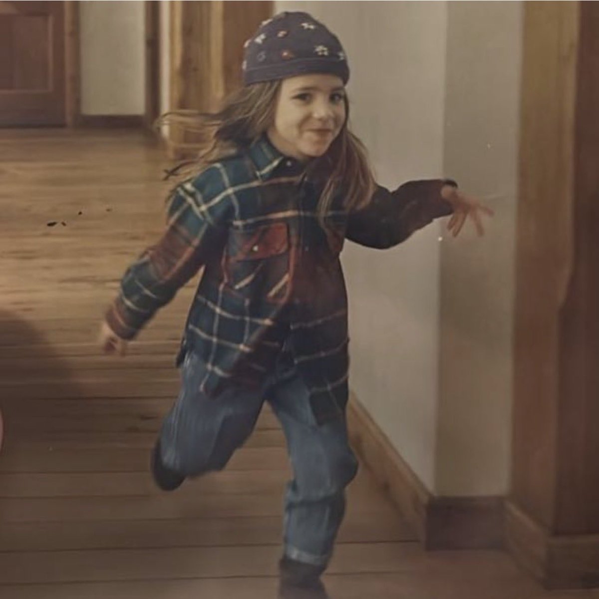 Olivia Goldschmidt tweet media