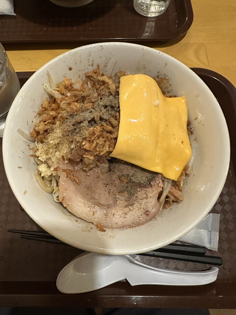 ぱりん tweet media