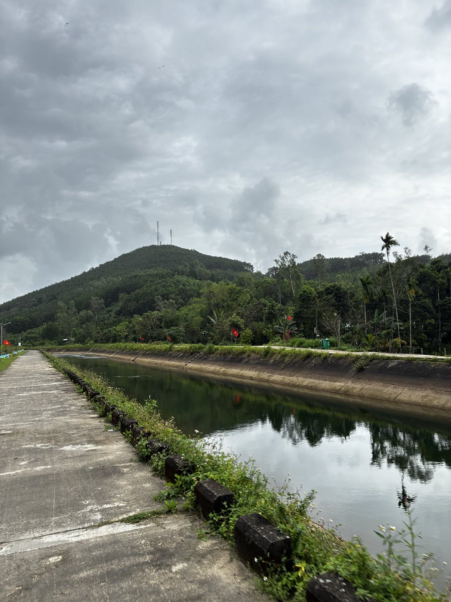 KHASTYYYY tweet media