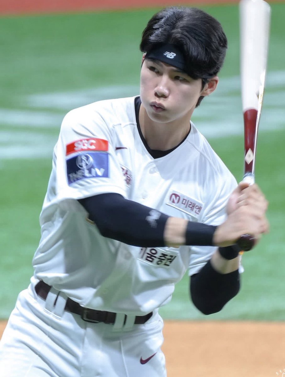 meeli ೀ tweet media