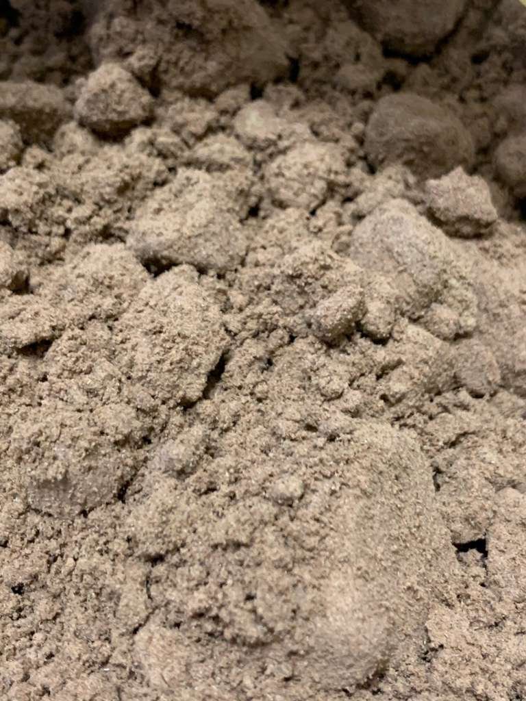 TrapHouseWeed's tweet photo. If this was yours right nowโฆ whatโs the FIRST move? ๐๐
#kief #firstmove #weedquestions #420crew #cannabiscommunity #stonervibes #smokecheck #weedlife https://t.co/s4mSnVo7ri