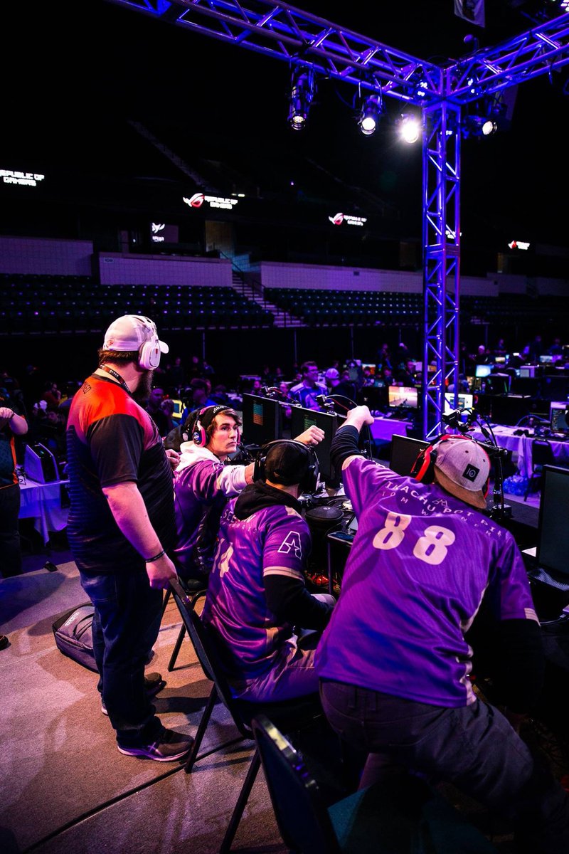 Kelly 🫰🏻🎩 tweet media