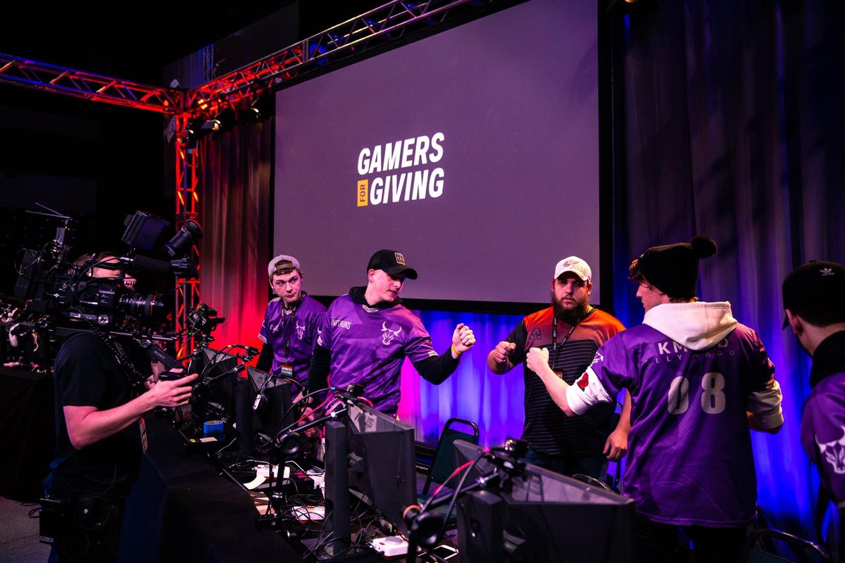 Kelly 🫰🏻🎩 tweet media