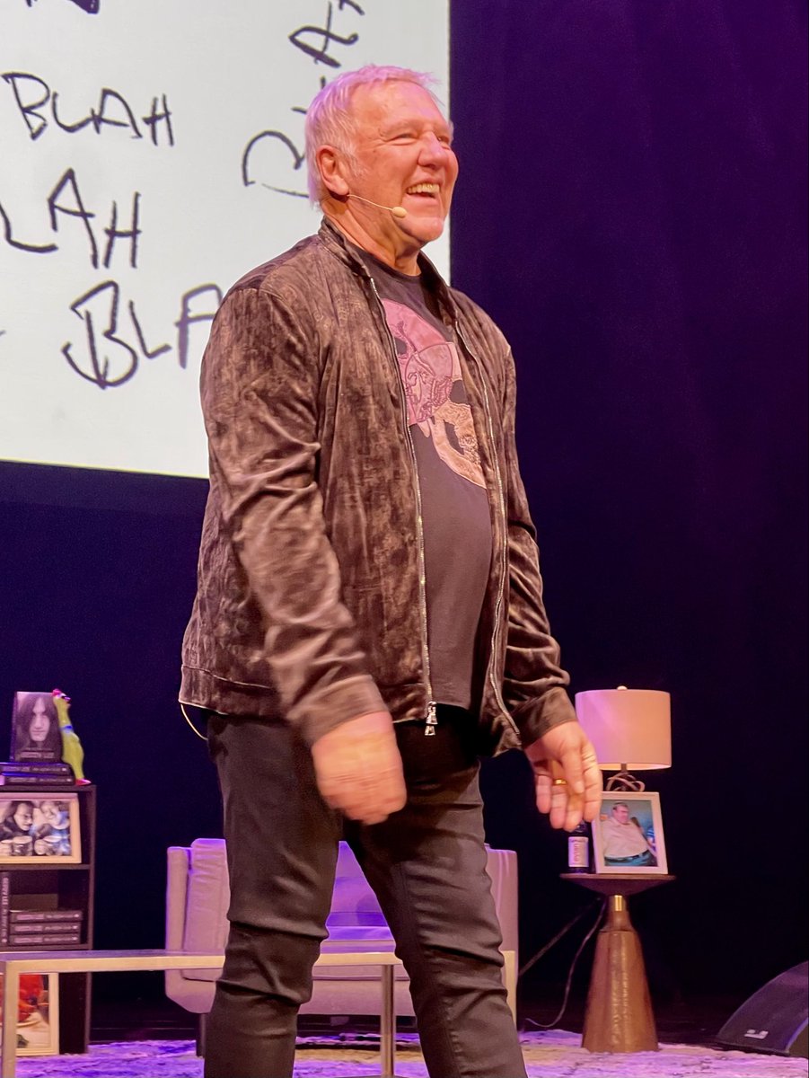 Aaron Glassman tweet media