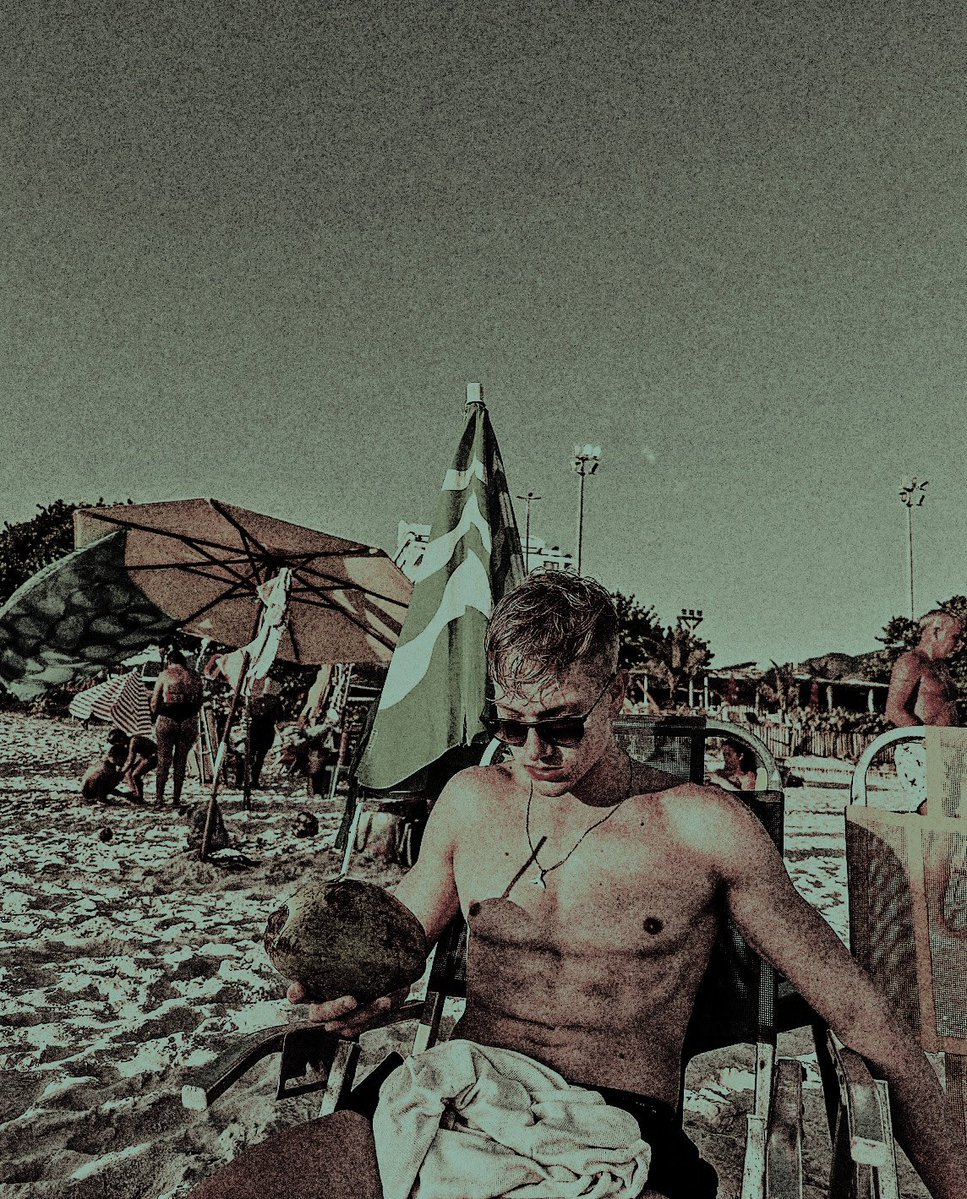 𝓒ᴬ͟ᴸ͟ᴱ͟ᴮᅟᅟ ‍‍‍• tweet media