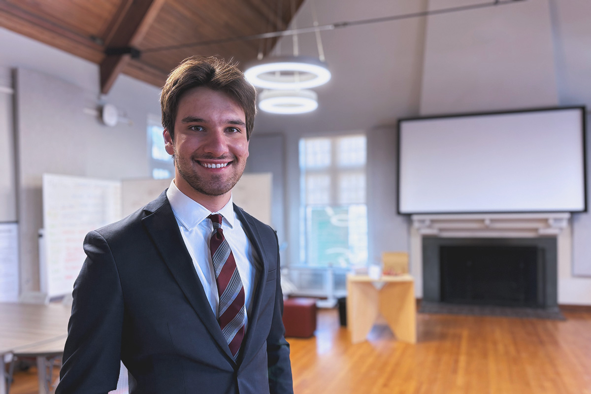 PPEatVT's tweet photo. Nick Cavicchio, a PPE major at Virginia Tech, shares his experience attending the 2026 UNC-Duke National Undergraduate PPE Colloquium. This is a colloquium that brings together some of the best PPE students from around the U.S. for  intensive discussions. https://t.co/IxfVuhpugb https://t.co/THou8GreIc