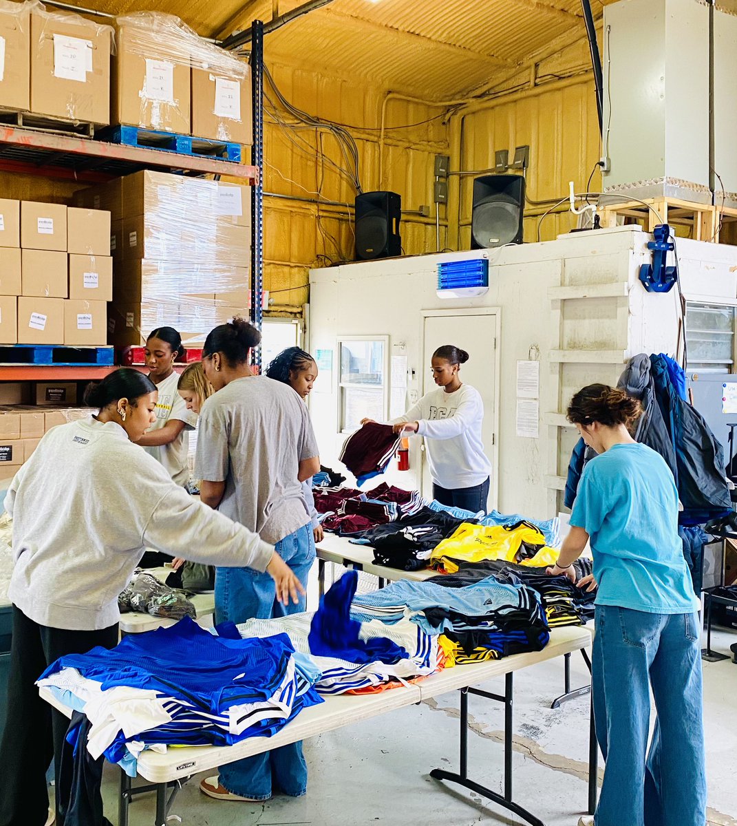 Coach Cedric Bonner tweet media