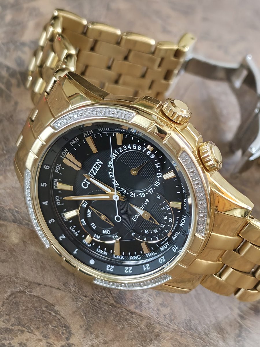 👑KingOfCakes👑 tweet media