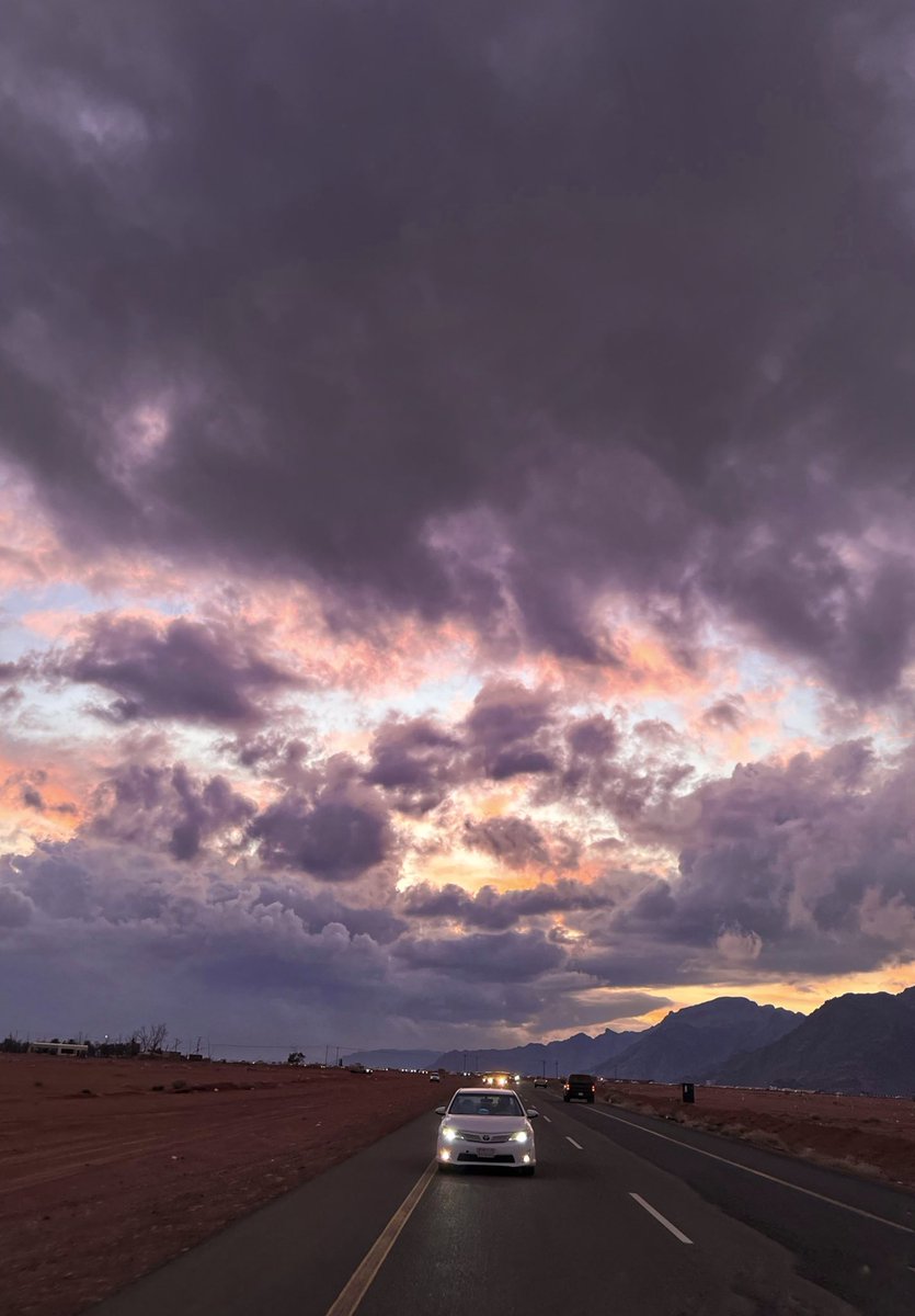 عبدالله tweet media