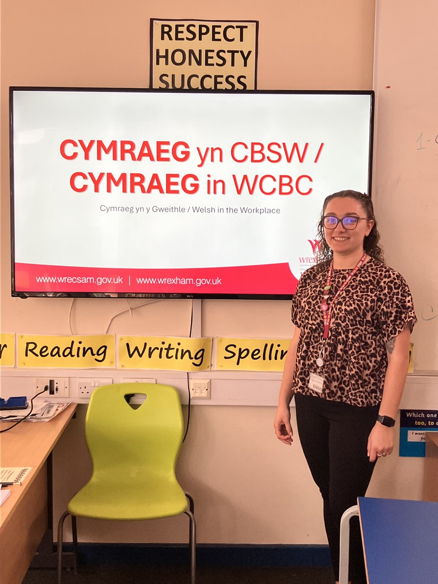 Lesley Lloyd tweet media