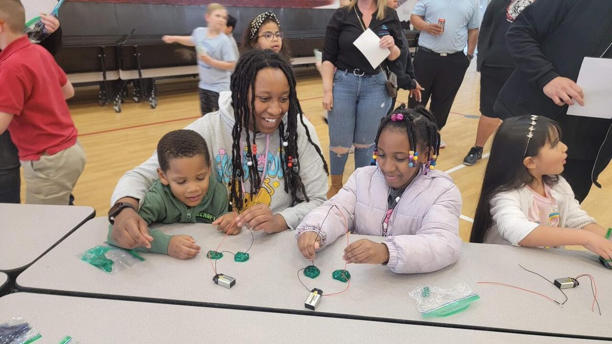 DRI STEM Education Program tweet media