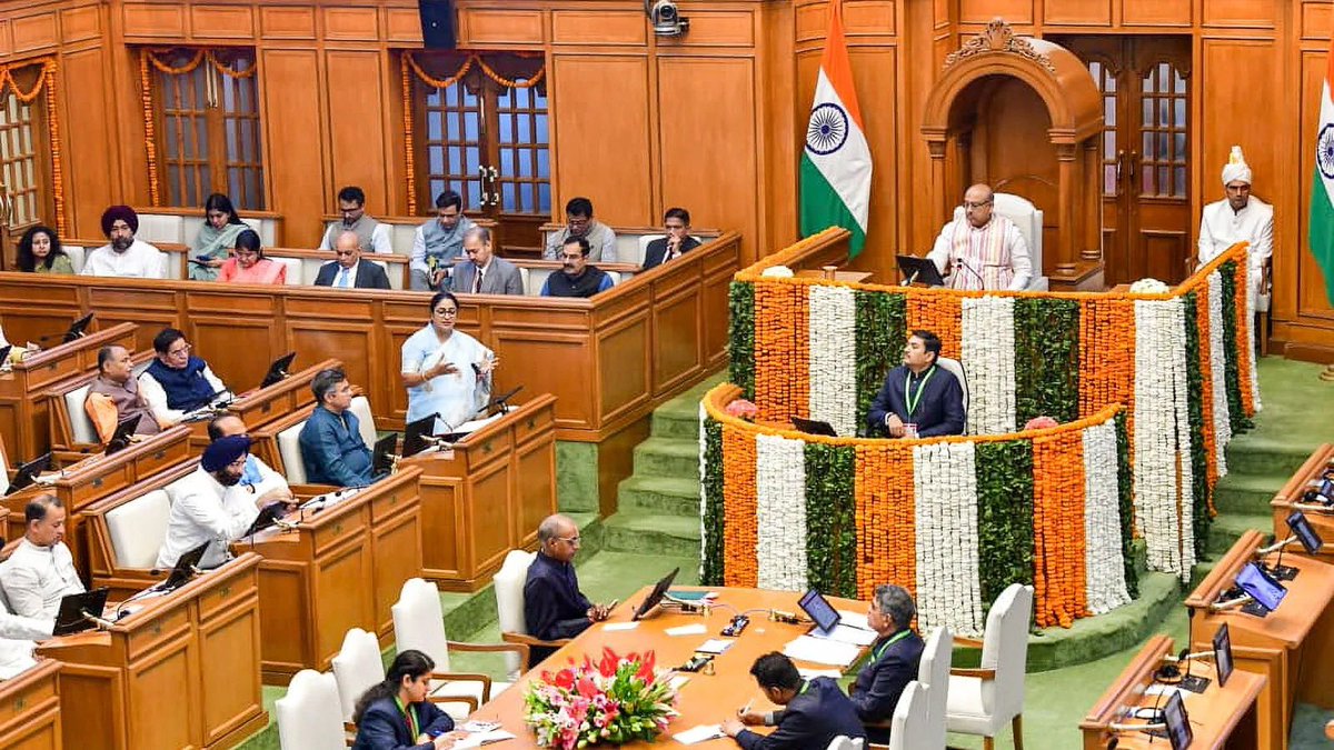 NICMeity's tweet photo. Hon’ble CM, Delhi, Smt. @gupta_rekha today presented the State #Budget for F.Y. 2026–27.
Citizens can access the #paperlessbudget including the Budget Speech, Annual Financial Statement, Economic Survey, and Department-wise summaries - all in one place on the #DelhiBudget App. https://t.co/fbd4ao37BZ