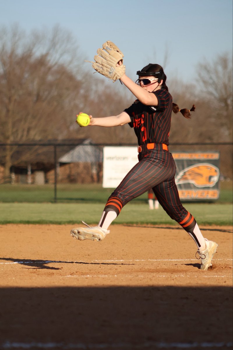 KBarrett2029's tweet photo. Second scrimmage of the season, team did really good winning 15-5!! I went 2 for 3 at the plate and 0 earned runs.
@LineDsoftball 
@Get2CollegAth 
@Softball_Home 
@SoftballDown 
@SoftbalAmerica 
@ExtraInningSB 
@CoastRecruitsSB 
@PrepSoftball 
@D1Softball 
@d1vision_sb https://t.co/lADI4tYnZw