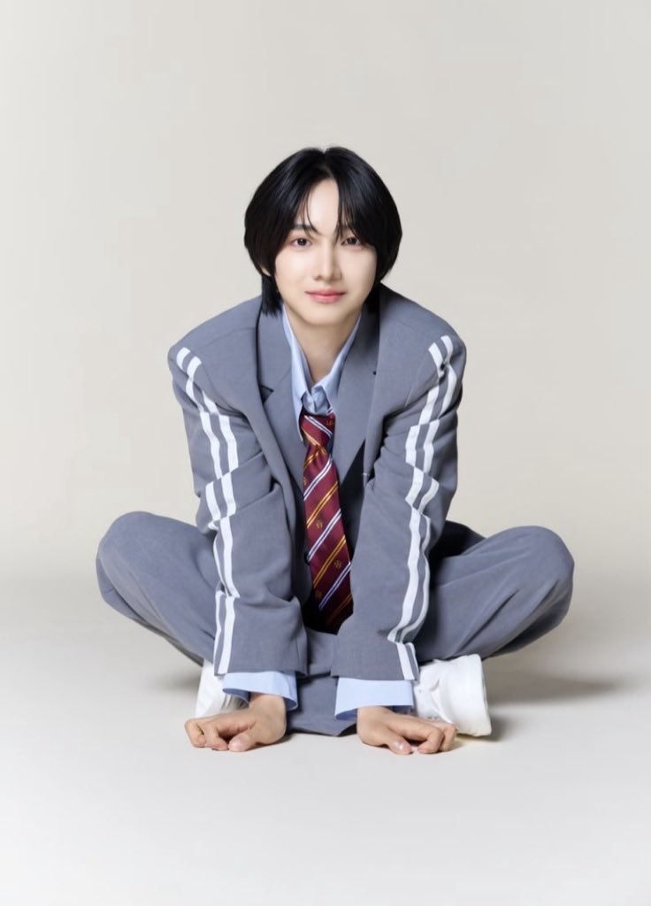 4_j5_'s tweet photo. ジュニルくんポケモンぐらい進化する

↓家に迎えた初日のワンチャン
　　　　　　　　　　　　
　　　　　　　　　　　　↓迎えて半年 https://t.co/cRNbLx5K5U